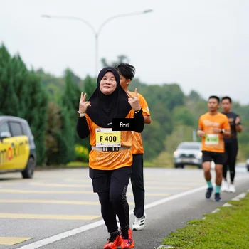 Runner Photo 8476593