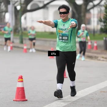 Runner Photo 8476612