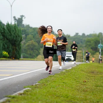 Runner Photo 8476679