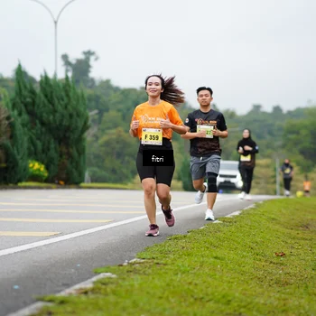 Runner Photo 8476680
