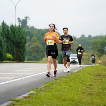 Runner Photo 8476682