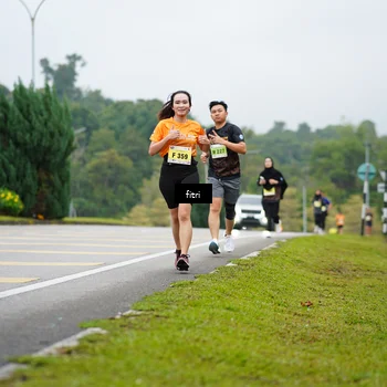 Runner Photo 8476684