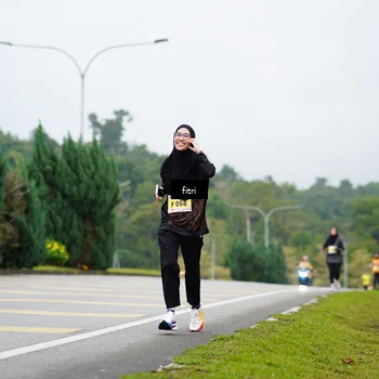 Runner Photo 8476745
