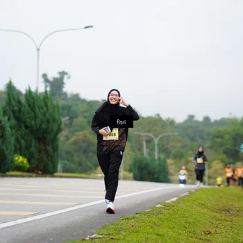 Runner Photo 8476747