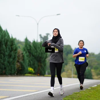 Runner Photo 8476771