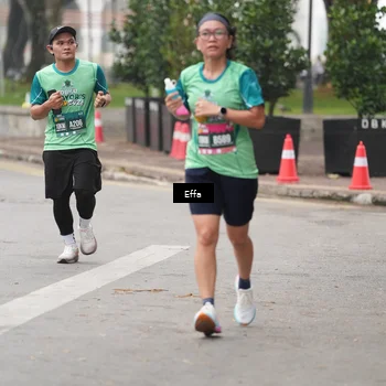 Runner Photo 8476812