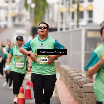 Runner Photo 8476853