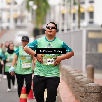 Runner Photo 8476861