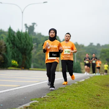 Runner Photo 8476877