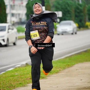 Runner Photo 8476882