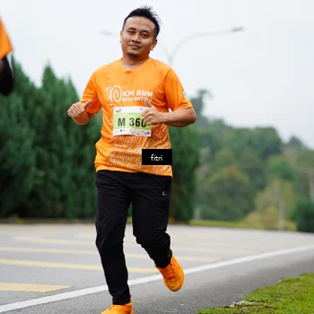 Runner Photo 8476898