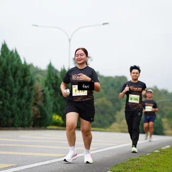 Runner Photo 8476915
