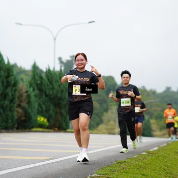 Runner Photo 8476917