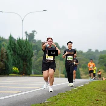 Runner Photo 8476927