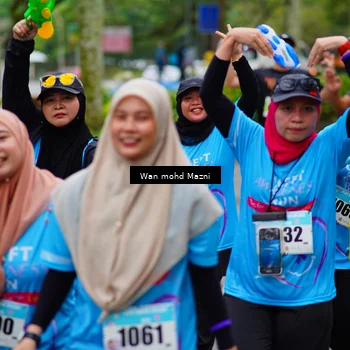 Runner Photo 8476929