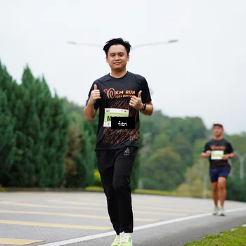 Runner Photo 8476946