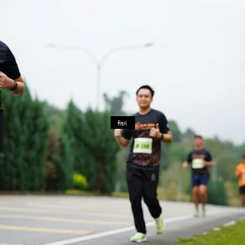 Runner Photo 8476961