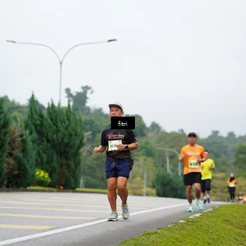 Runner Photo 8476980