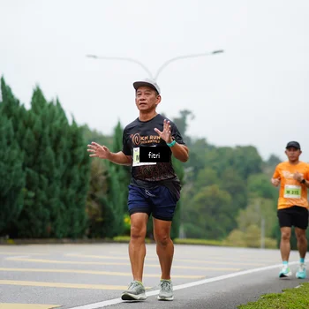 Runner Photo 8477006