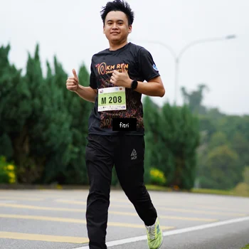 Runner Photo 8477011
