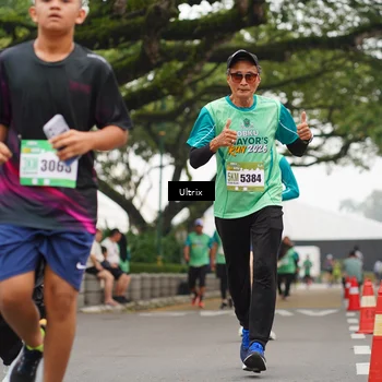 Runner Photo 8477017