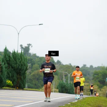 Runner Photo 8477019