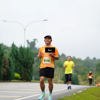 Runner Photo 8477022