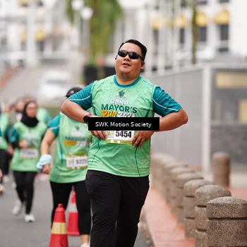 Runner Photo 8477026