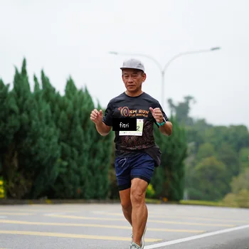 Runner Photo 8477039