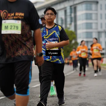 Runner Photo 8477041