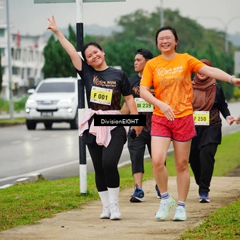 Runner Photo 8477050