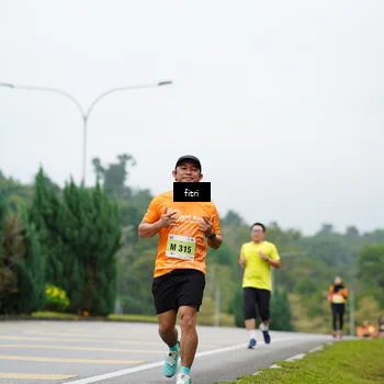Runner Photo 8477051