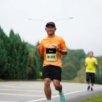 Runner Photo 8477069