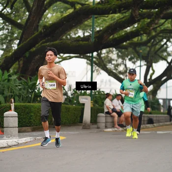 Runner Photo 8477074