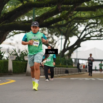 Runner Photo 8477099