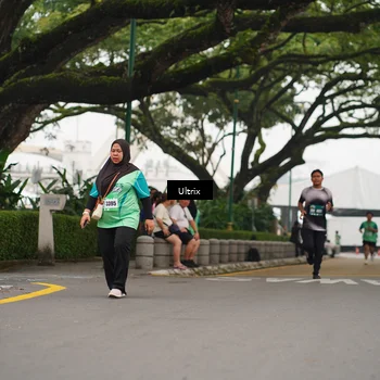 Runner Photo 8477107