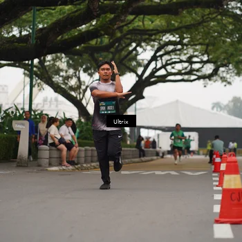 Runner Photo 8477114