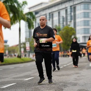 Runner Photo 8477173