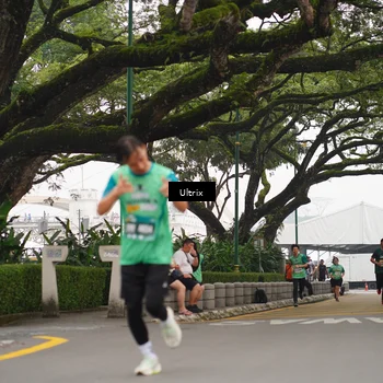 Runner Photo 8477181