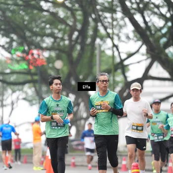 Runner Photo 8477221