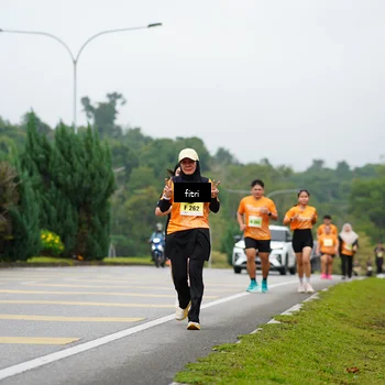 Runner Photo 8477237