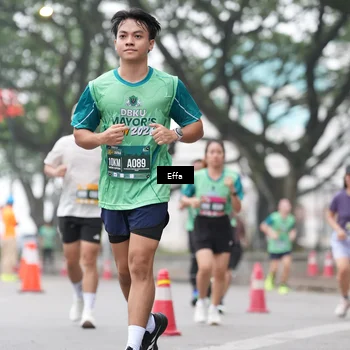 Runner Photo 8477268