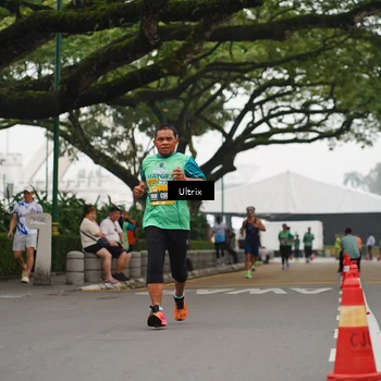 Runner Photo 8477269