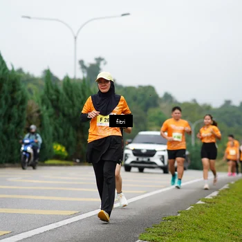 Runner Photo 8477271