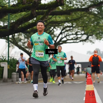 Runner Photo 8477279