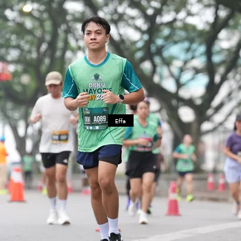 Runner Photo 8477285