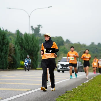 Runner Photo 8477286