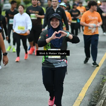 Runner Photo 8477290