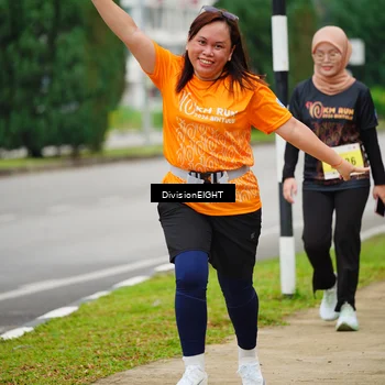 Runner Photo 8477353