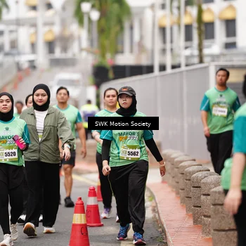 Runner Photo 8477355